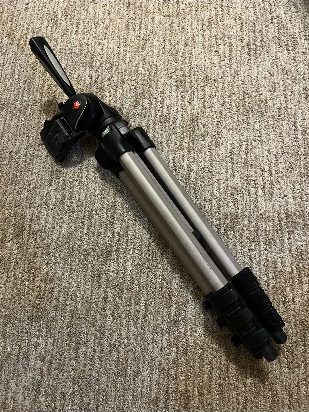 Manfrotto tripod MK394-H 390